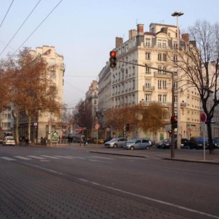 Le Love Spa Lyon Buitenkant foto