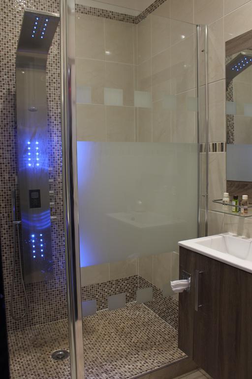 Le Love Spa Lyon Kamer foto