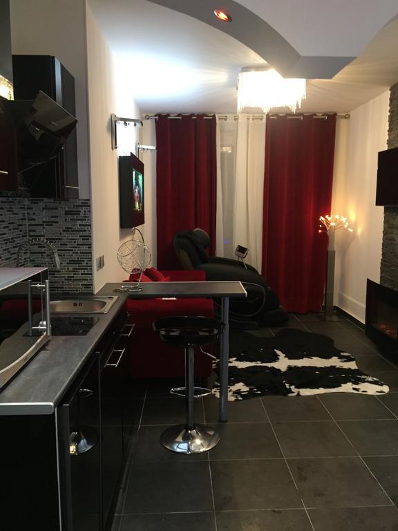 Le Love Spa Lyon Buitenkant foto
